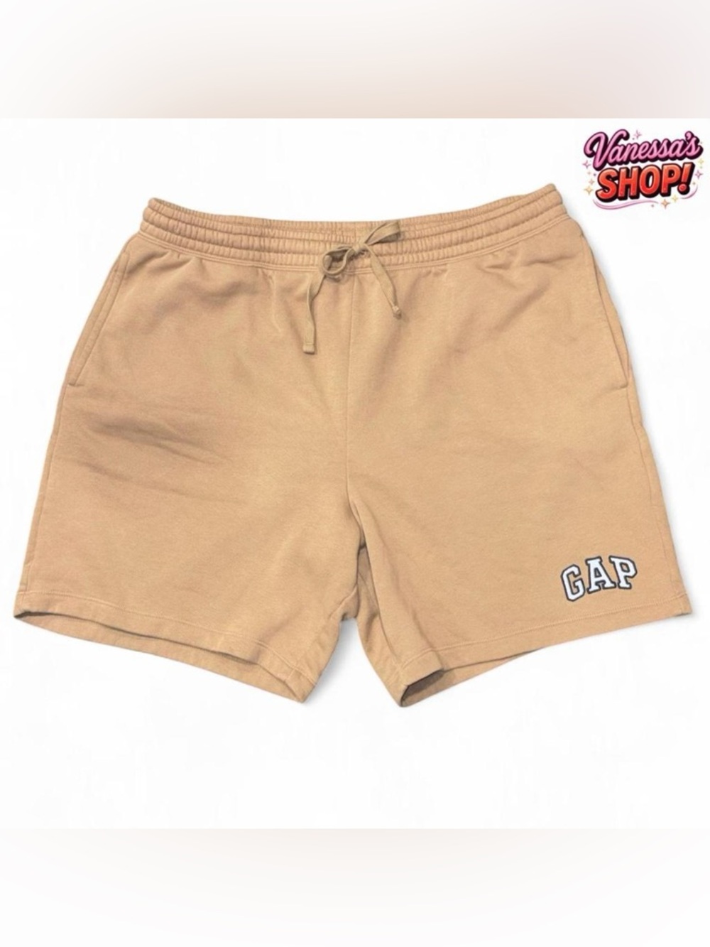 Gap Shorts with Embroidered Logo!